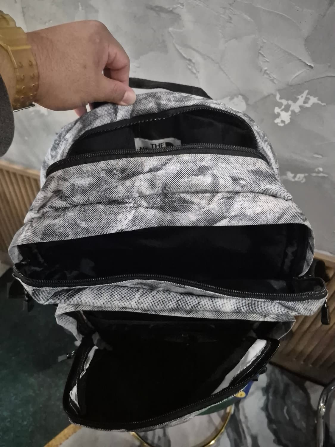 노스페이스 프린트 백팩
- 모델명은 NM2DN06K 상품이미지6