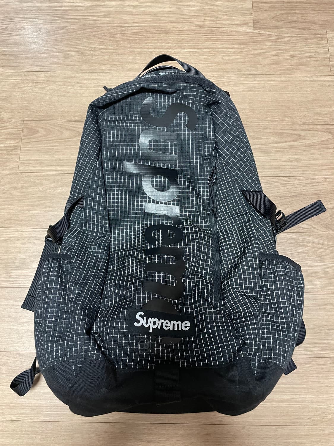supreme 백팩 상품이미지1