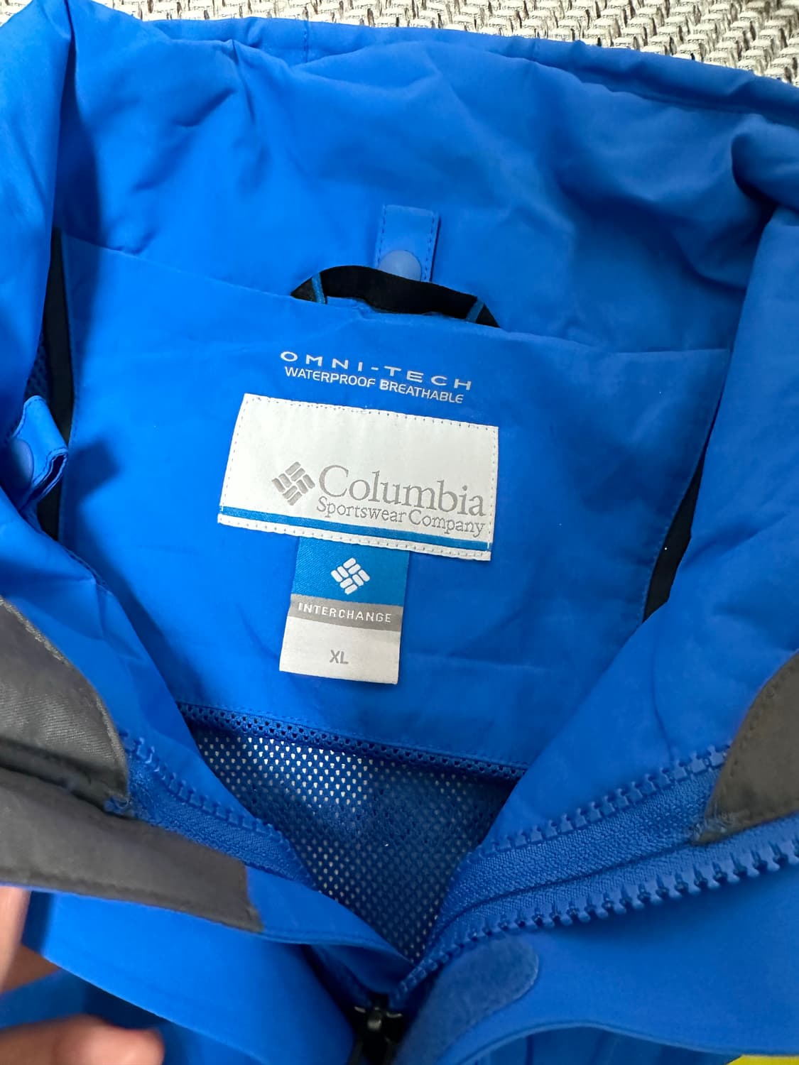 실착2회) 컬럼비아 방수 산악용 바람막이 XL 105~ 상품이미지4