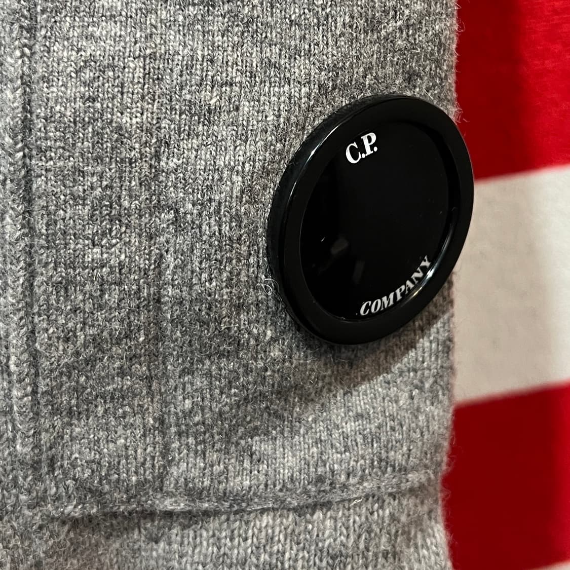 CP컴퍼니 니트 스웨터 상품이미지2