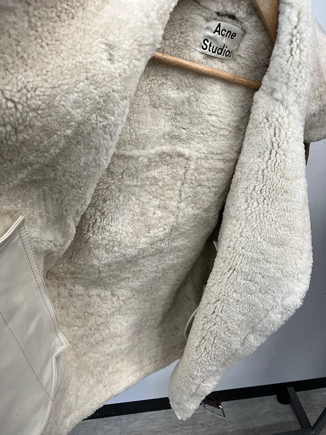 여) 아크네 VELOCITE VINTAGE 무스탕 상품이미지6