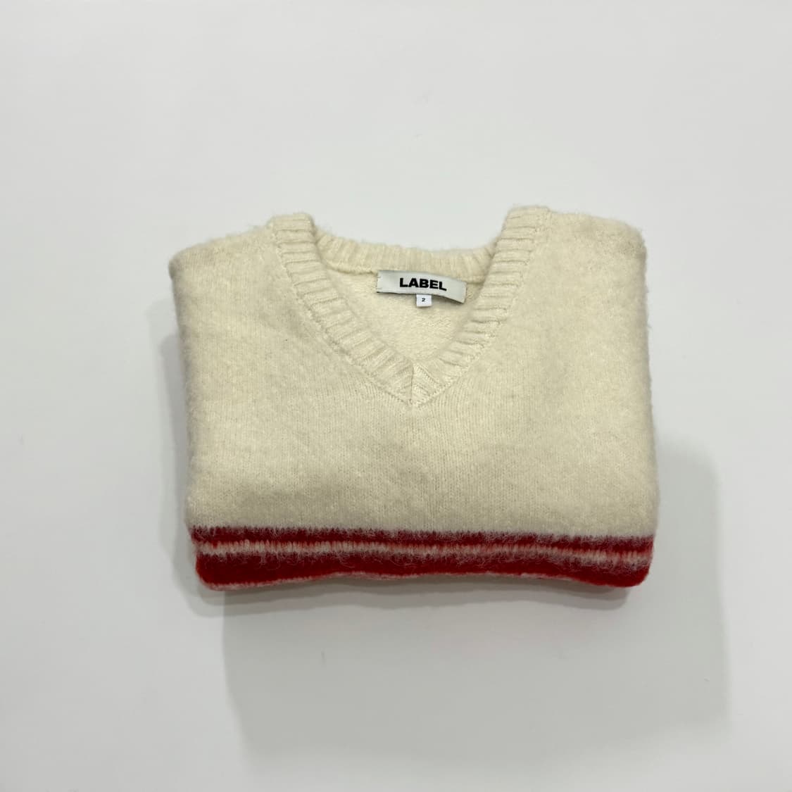 새상품 라벨아카이브 브이넥 스웨터 니트 아이보리 2사이즈 상품이미지3