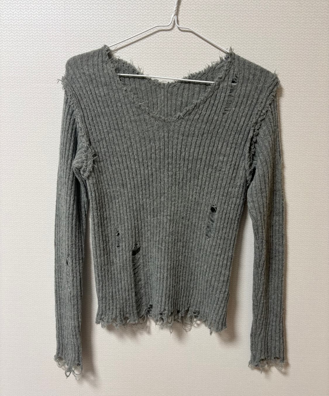 디스트로이드 니트 상품이미지1