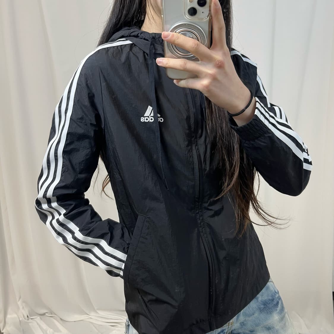 Adidas Black Windbreaker 상품이미지3