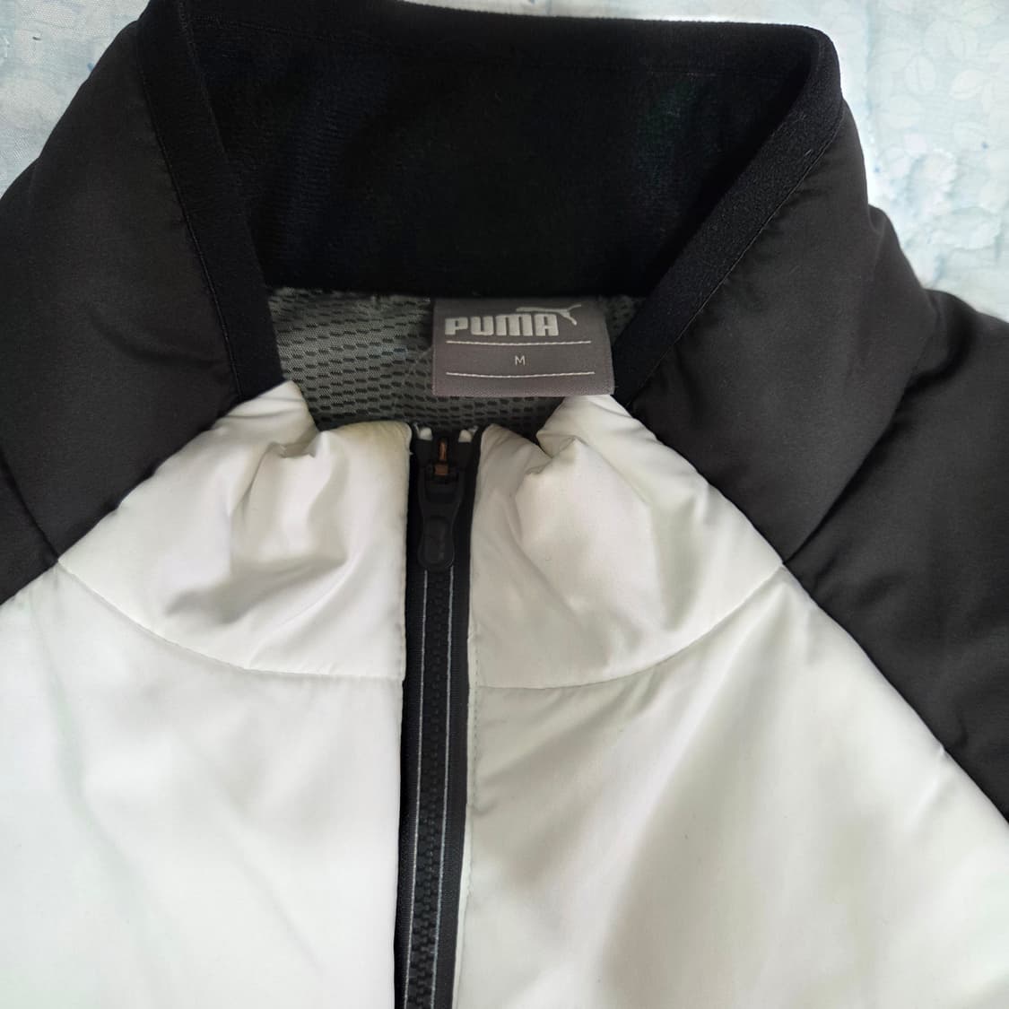 푸마 PUMA 블랙 화이트 배색 집업 M사이즈 상품이미지3