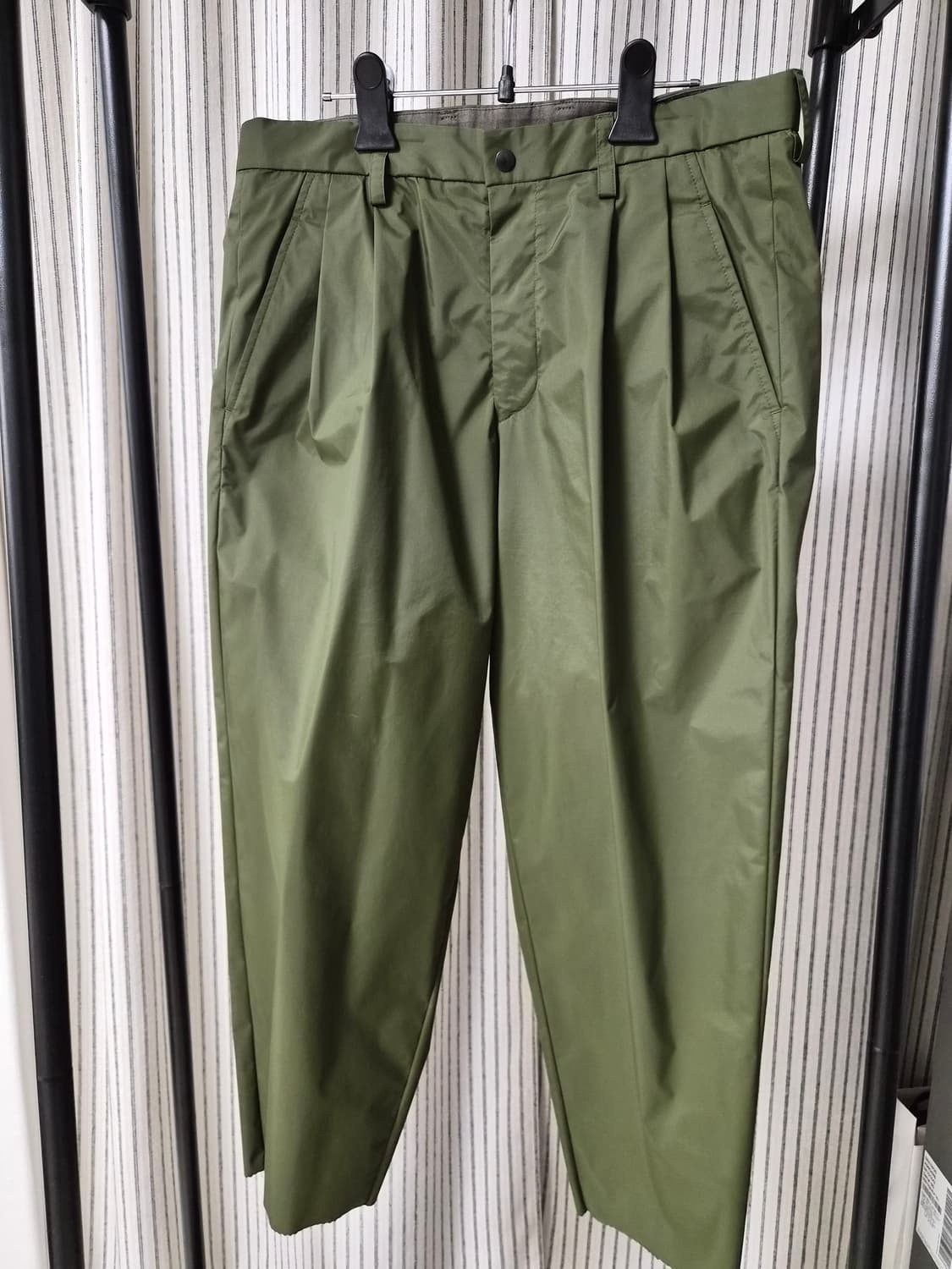 Kolor 나일론 테이퍼드 팬츠 상품이미지1