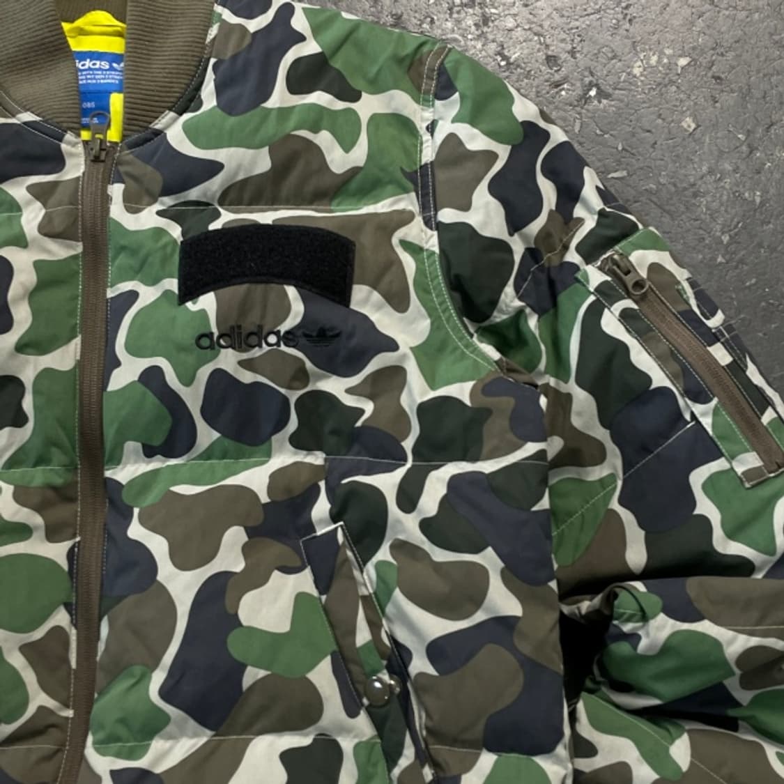 85-90 아디다스 카모플라쥬 봄버 패딩 상품이미지2