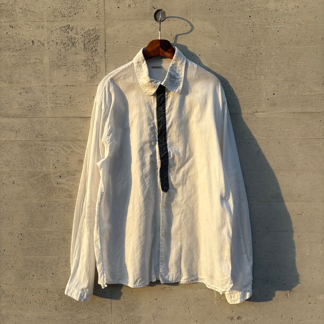 캐피탈 페이크 타이 셔츠 상품이미지1