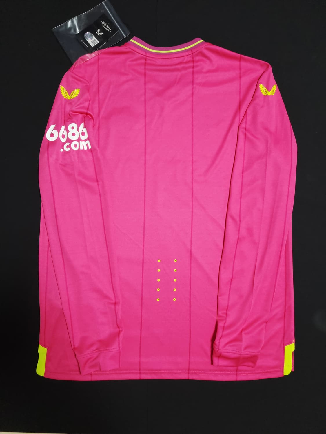 23-24 울버햄튼 GK 홈 어센틱 긴팔 상품이미지3