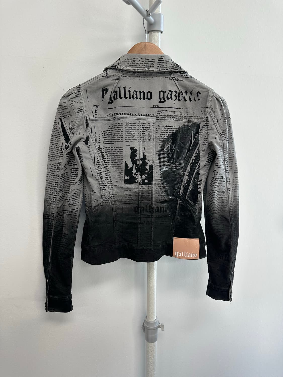 존갈리아노 아카이브 뉴스페이퍼 데님 자켓 상품이미지7