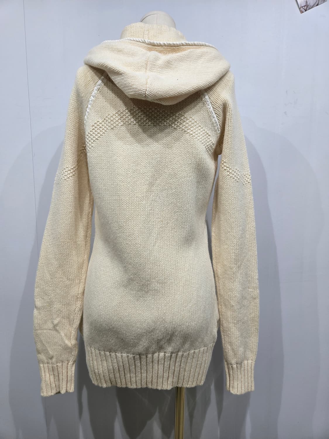 아르마니 익스체인지 아이보리 니트 후드집업 상품이미지2