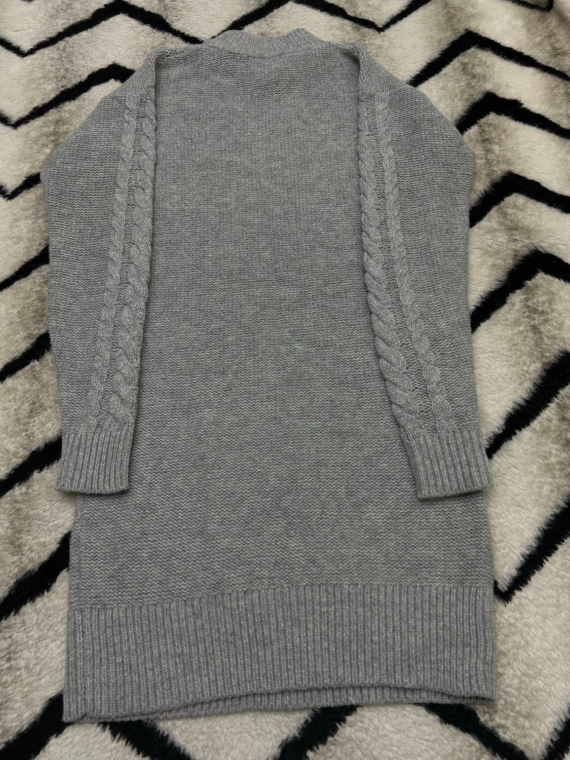 [S]유니클로 라운드 꽈배기 니트 원피스/그레이 상품이미지4