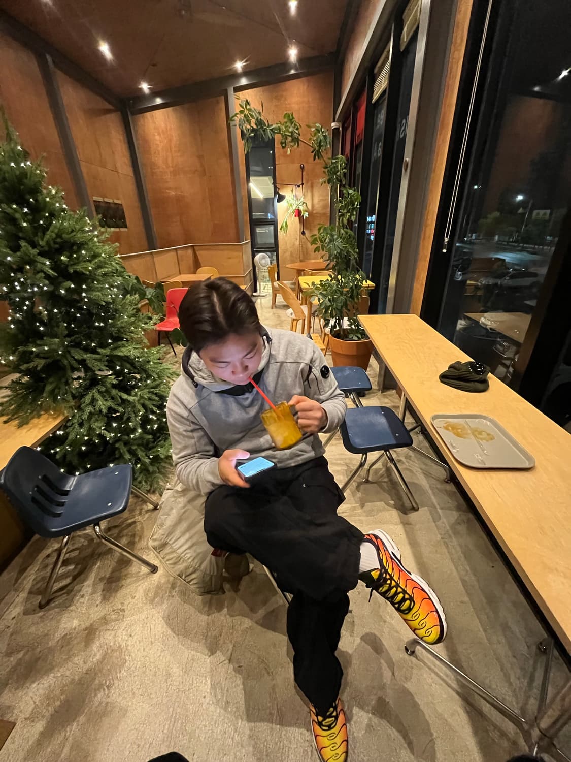 나이키 에어맥스 플러스 브라이트 세라믹 앤 투어 옐로우 260 상품이미지1