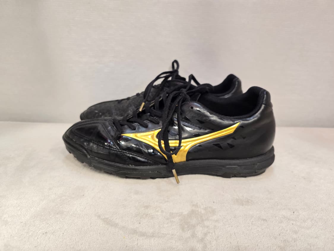 미즈노 이그니터스4 풋살화 260mm 상품이미지1