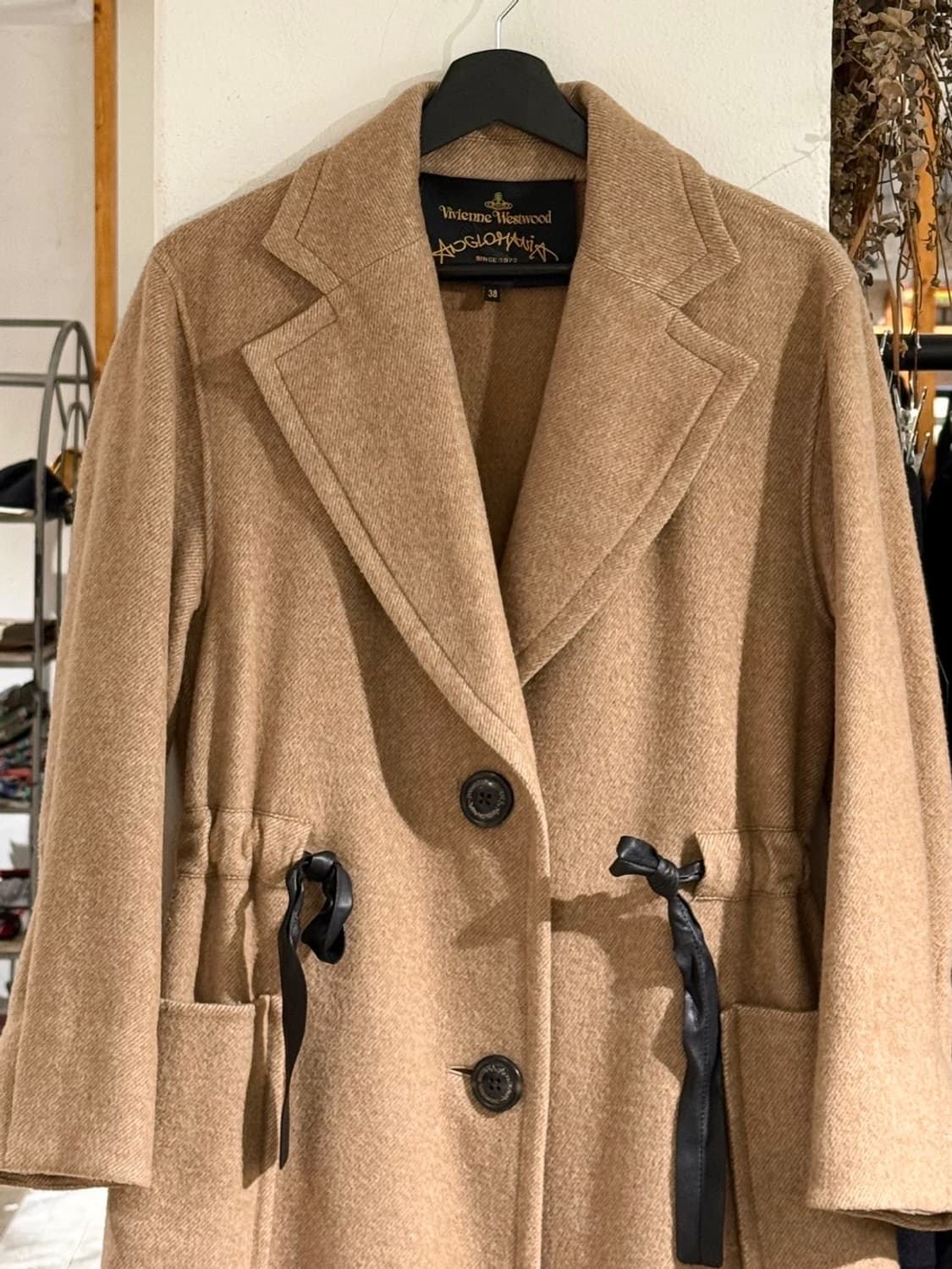 비비안웨스트우드 앵글로매니아 베이지 스트링 울 롱 코트 상품이미지4