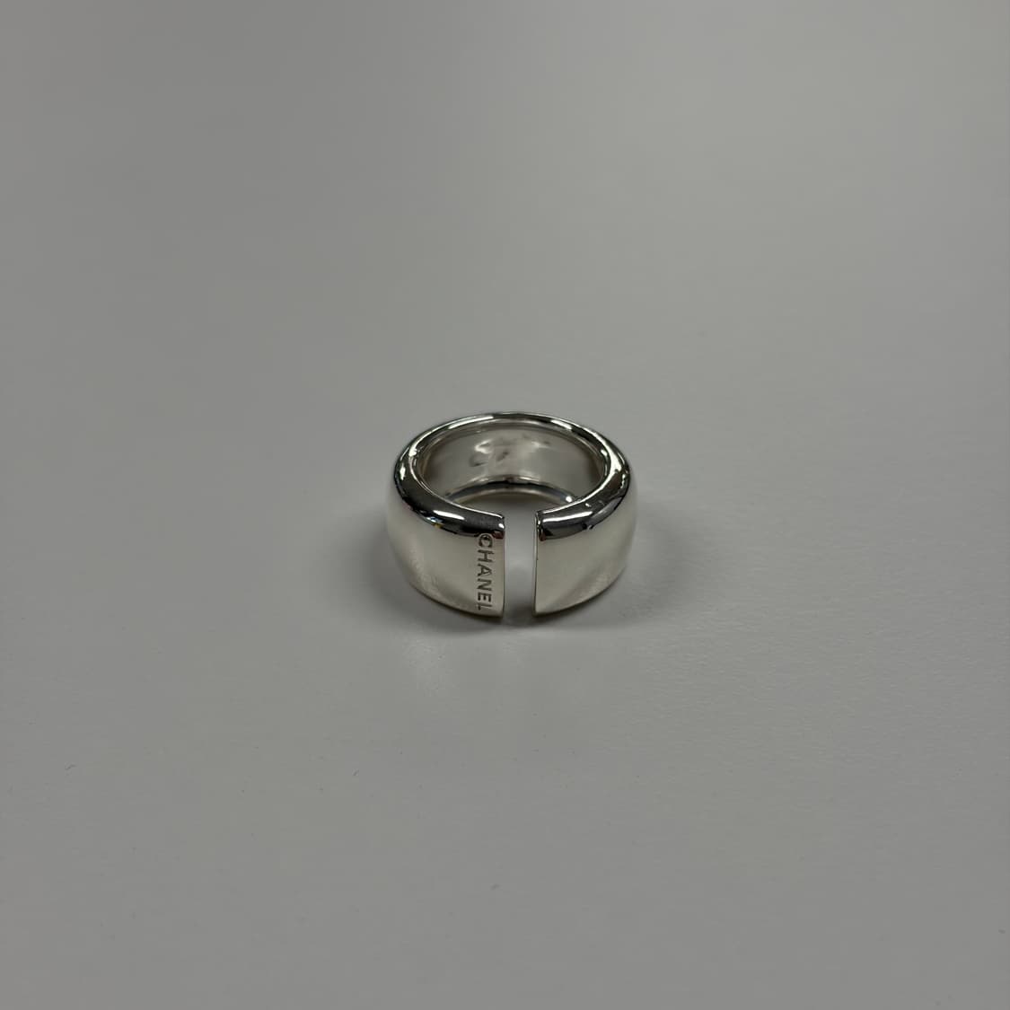 샤넬 볼드링(silver925) 상품이미지1