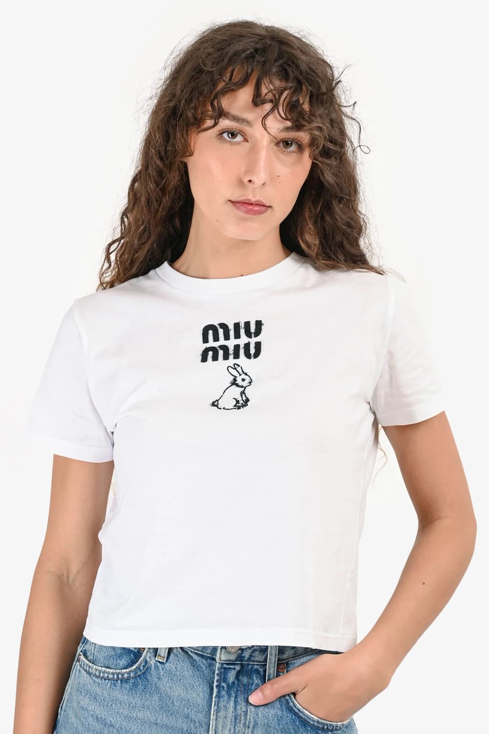 미우미우(Miu Miu) 로고 & 래빗 자수 화이트 반팔 티셔츠 상품이미지4