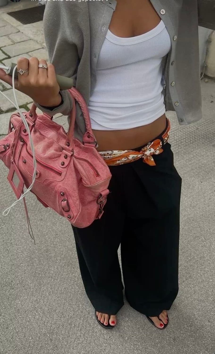 발렌시아가 클래식 모터백 핑크 M 상품이미지10