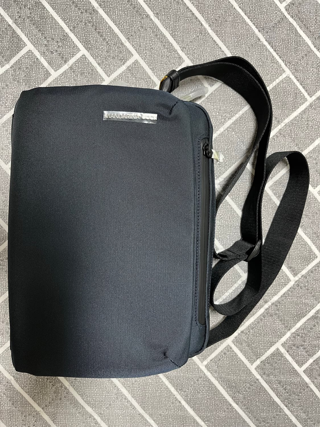 만다리나덕 크로스백 LAUREL LRT1307X 상품이미지2