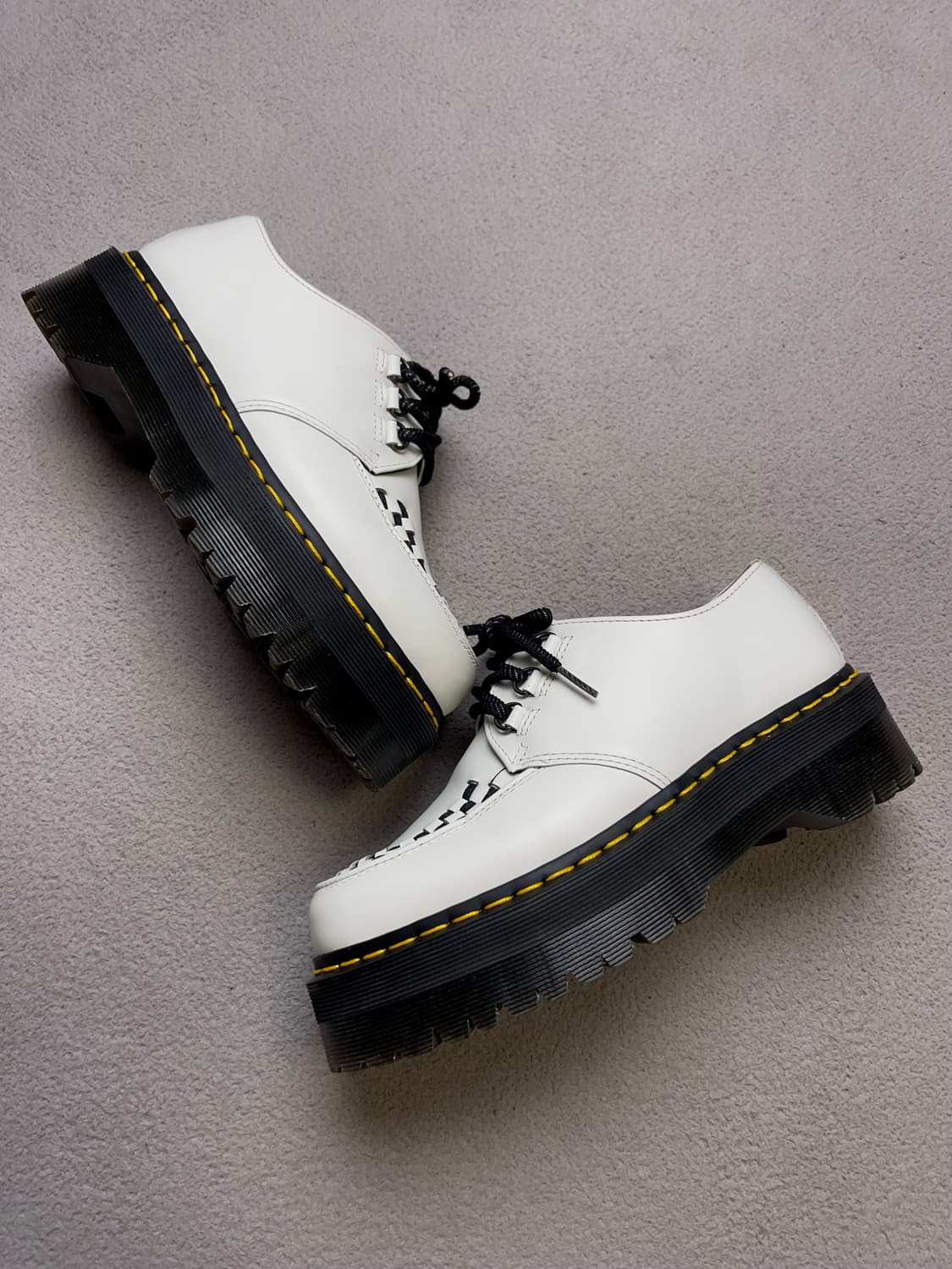 [38] 닥터마틴 ASHLEY WHITE - 240-245 상품이미지1