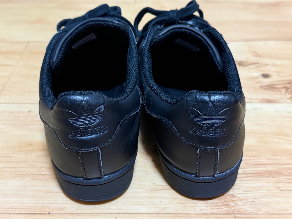 아디다스 슈퍼스타 트리플블랙 260 사이즈 판매합니다 상품이미지4