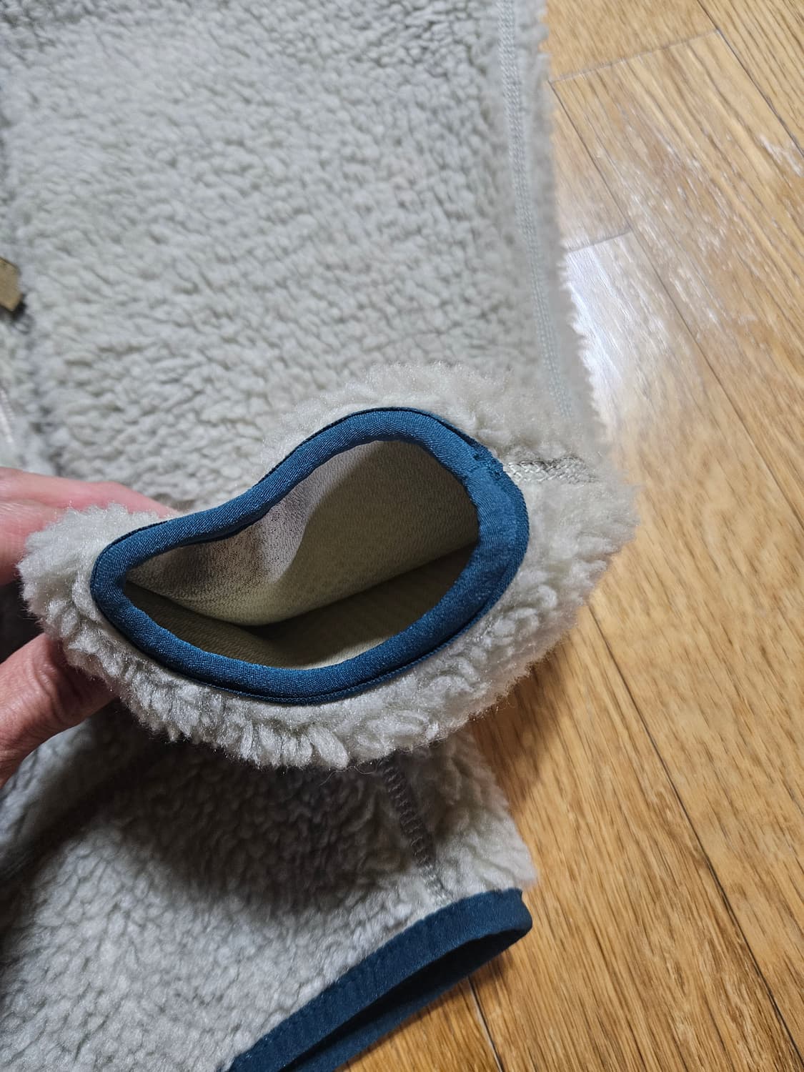 파타고니아 클래식 레트로X 자켓 펠리컨 다크 그린 플리스 자켓 집업 신칠 상품이미지3