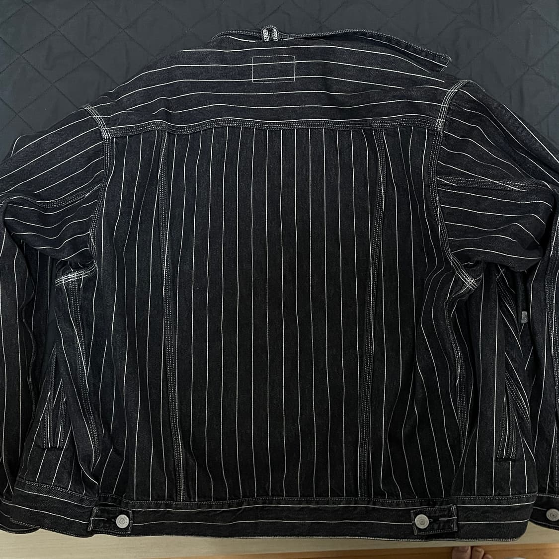 칼하트 트러커 자켓 스트라이프 orlean jacket 상품이미지2