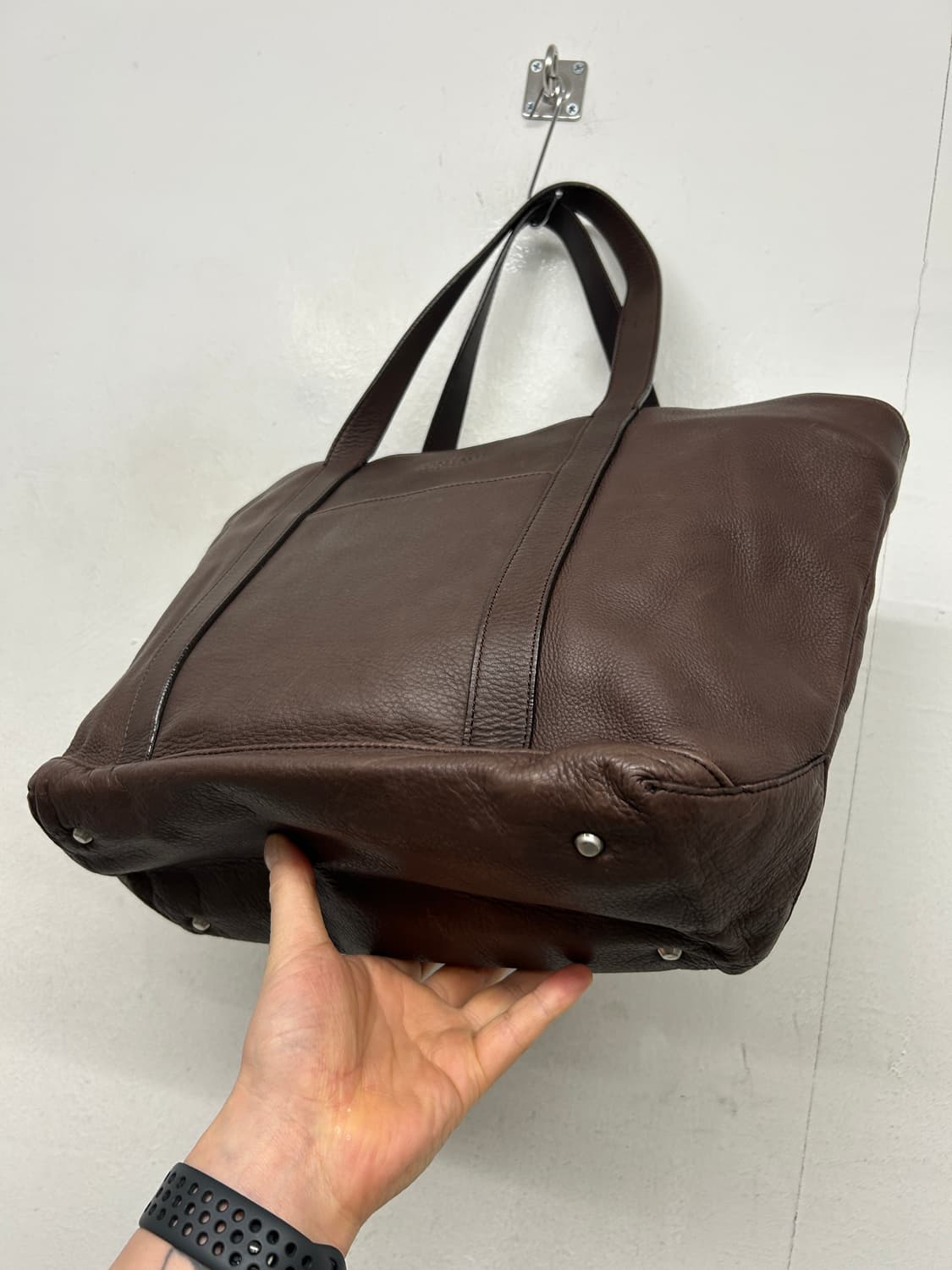 마가렛호웰 브라운 레더 토트백 상품이미지4