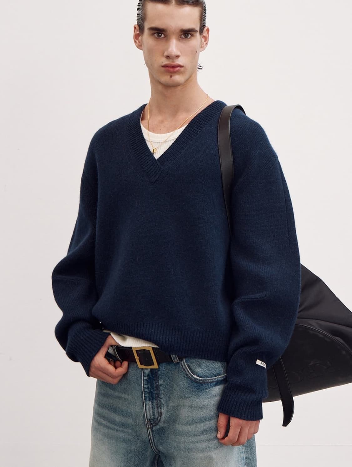 [L] 렉토 청키 브이넥 울 니트 네이비 상품이미지1