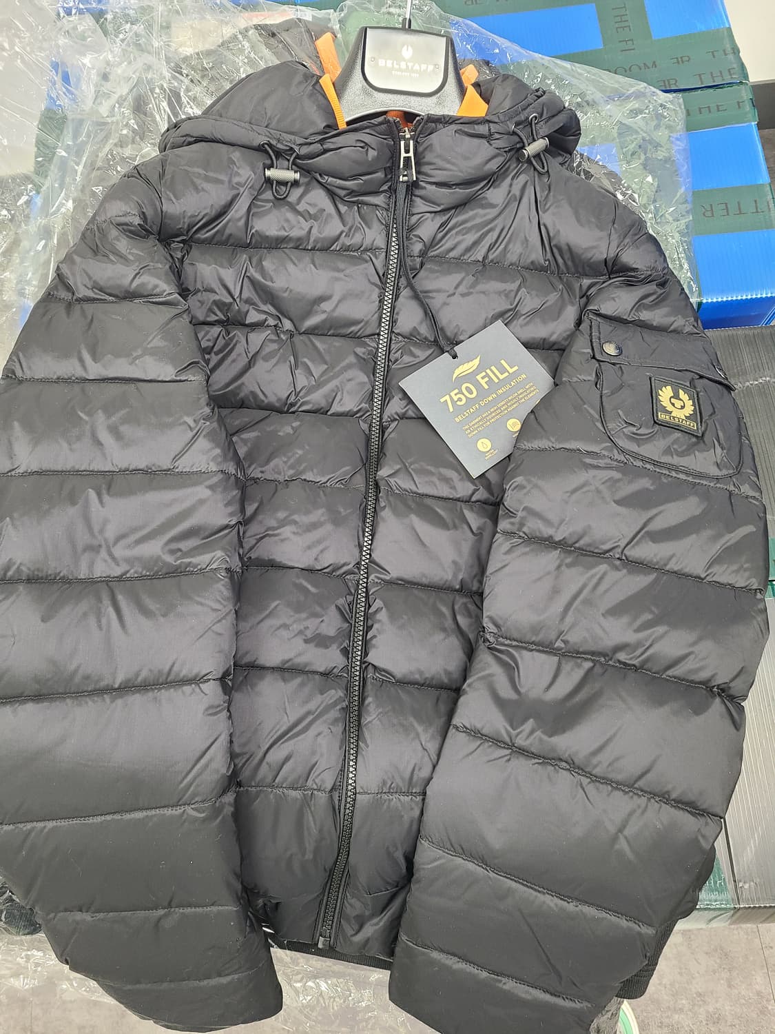 벨스타프 패딩 사이즈46 상품이미지1