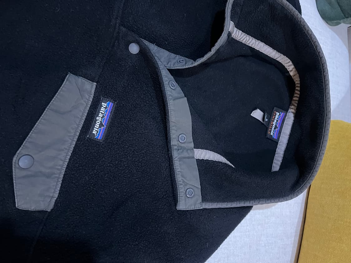 파타고니아 신칠라 블랙 플리스 후리스 아노락 맨투맨 상품이미지2