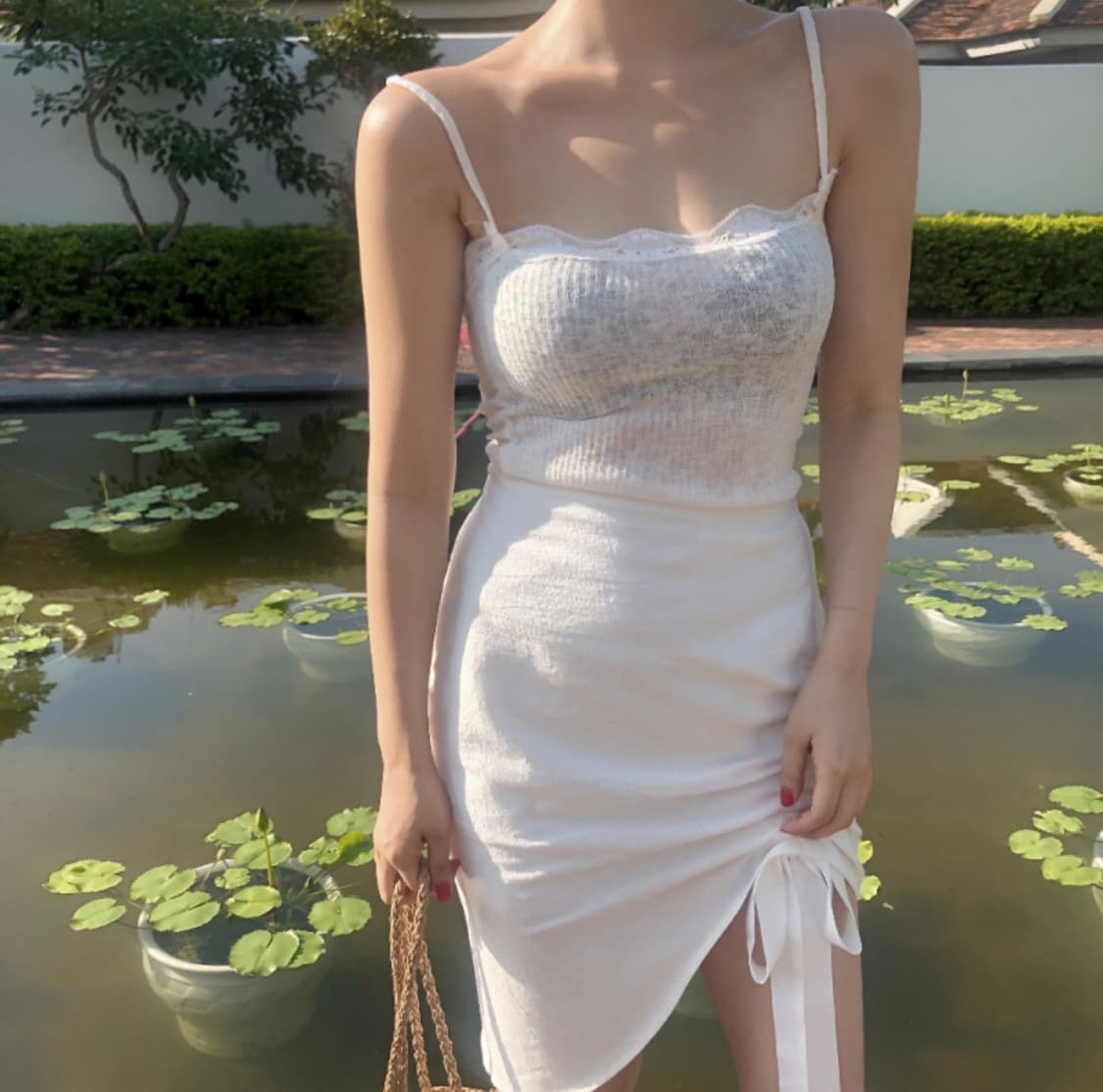 다크로맨스 스트랩 프렌치 카미, 레이스 나시, 레이스 슬리브리스 상품이미지1