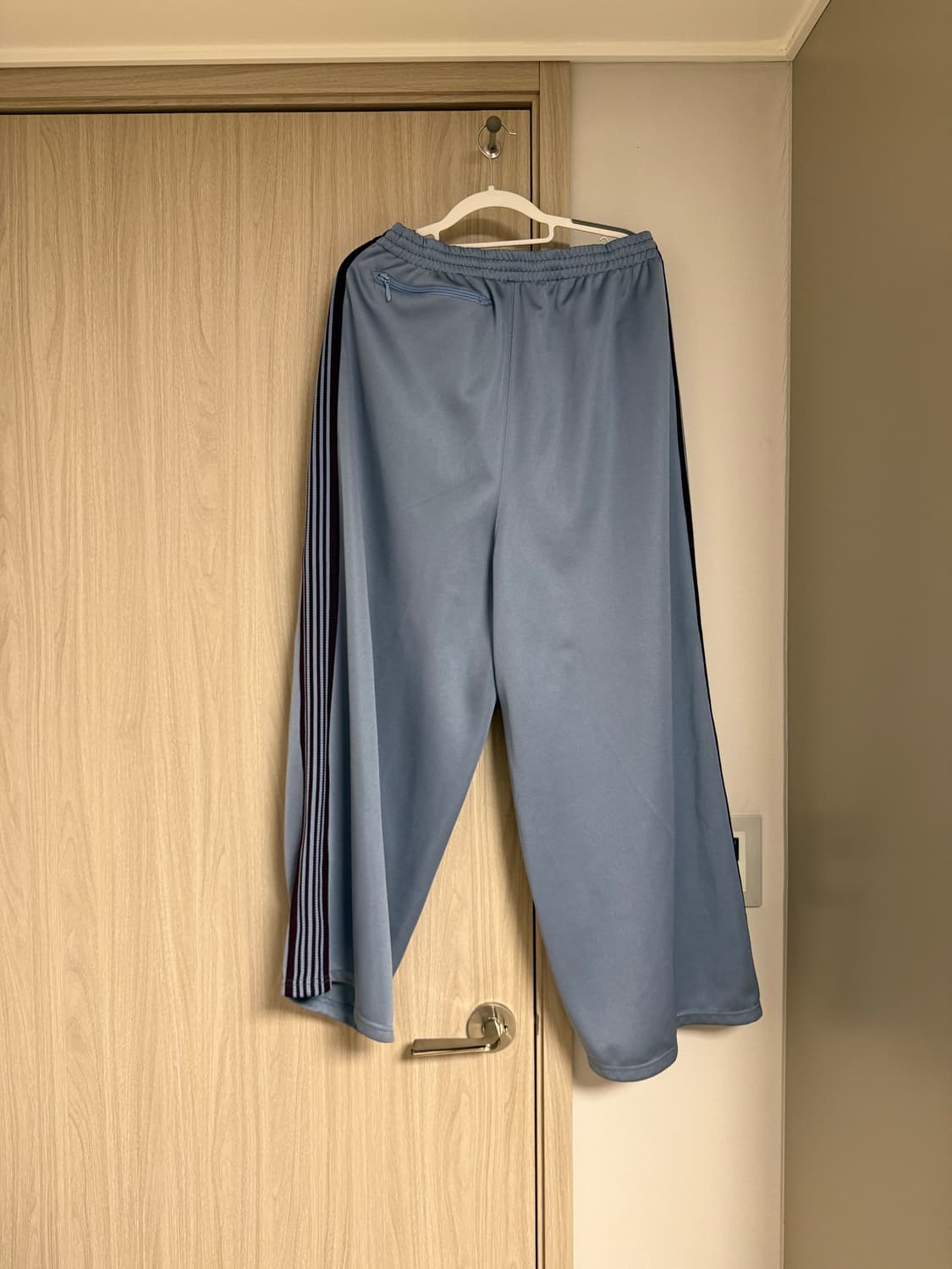 니들스 hd 트랙팬츠 삭스블루 L 상품이미지2