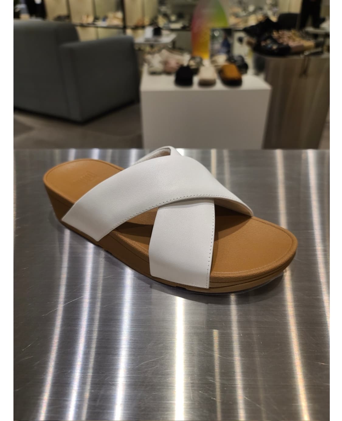 핏플랍 레더 크로스 샌들 240 245 상품이미지1