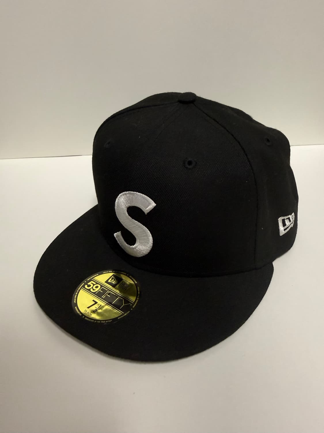 (712) 뉴에라 x 슈프림 스크류 볼 S로고 블랙 상품이미지1