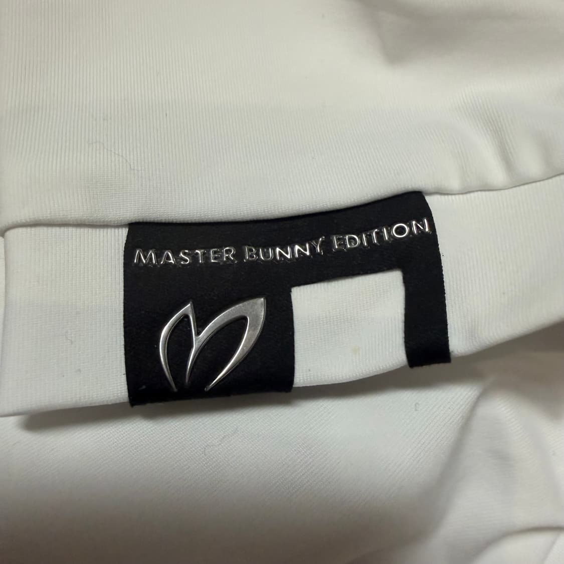 마스터버니에디션 쿨링 반팔 티셔츠 상품이미지3