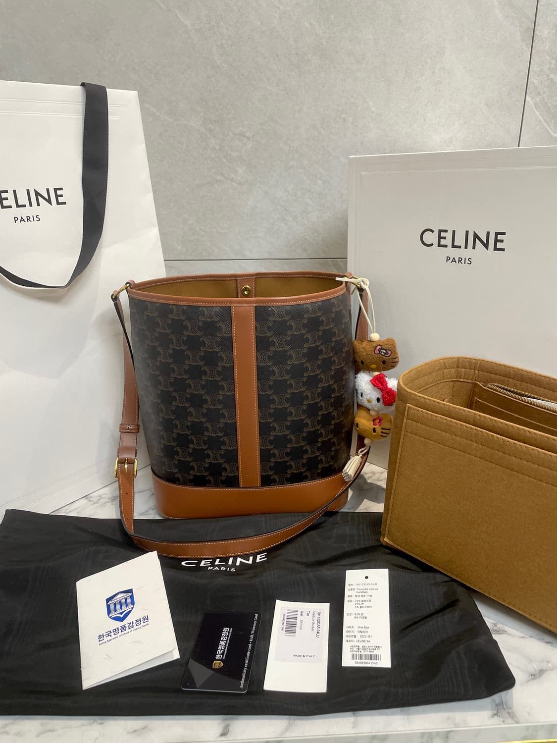 정품 셀린느 버킷백 미듐  상품이미지3