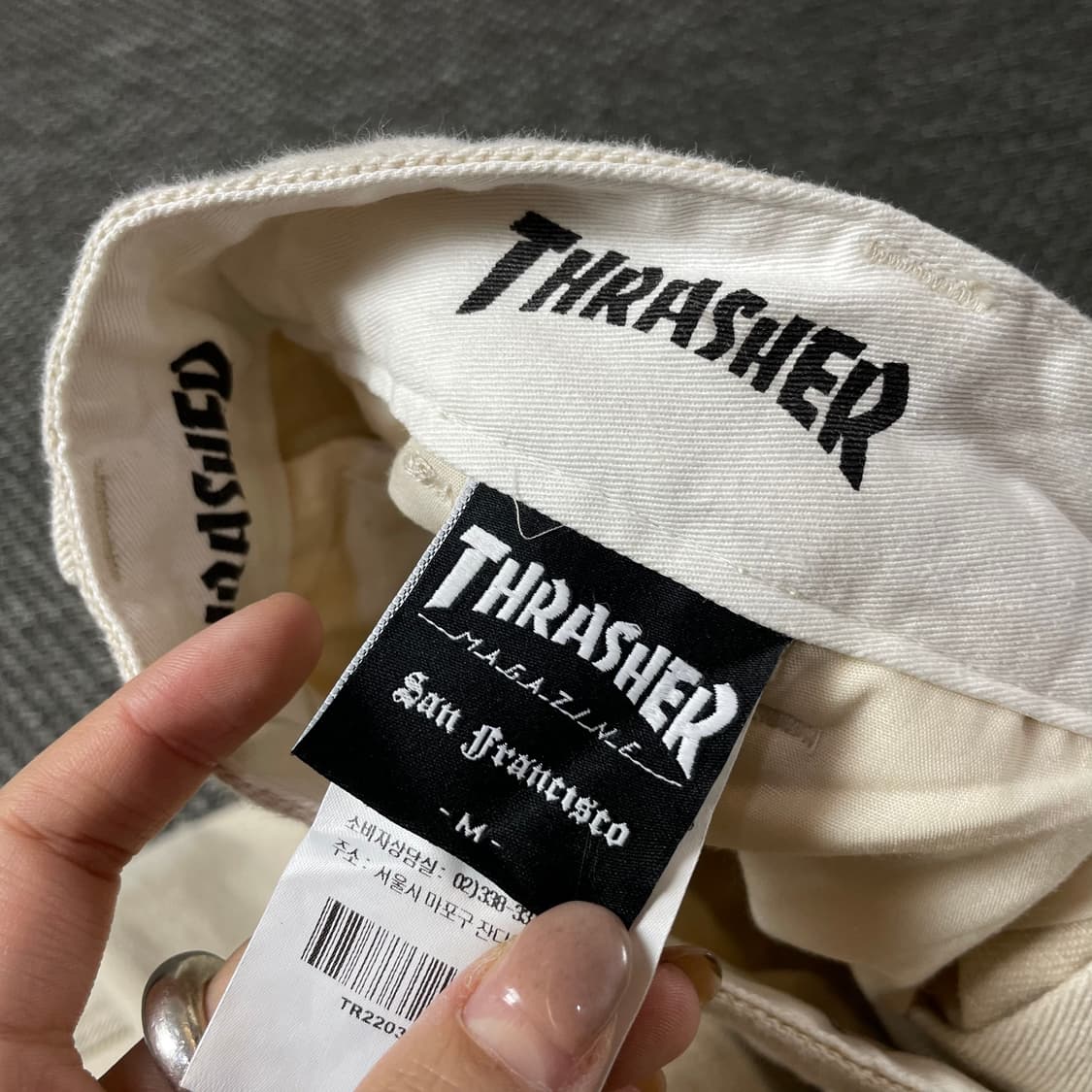 (30) 트레셔 크림 핀턱 데님 팬츠 M 상품이미지6