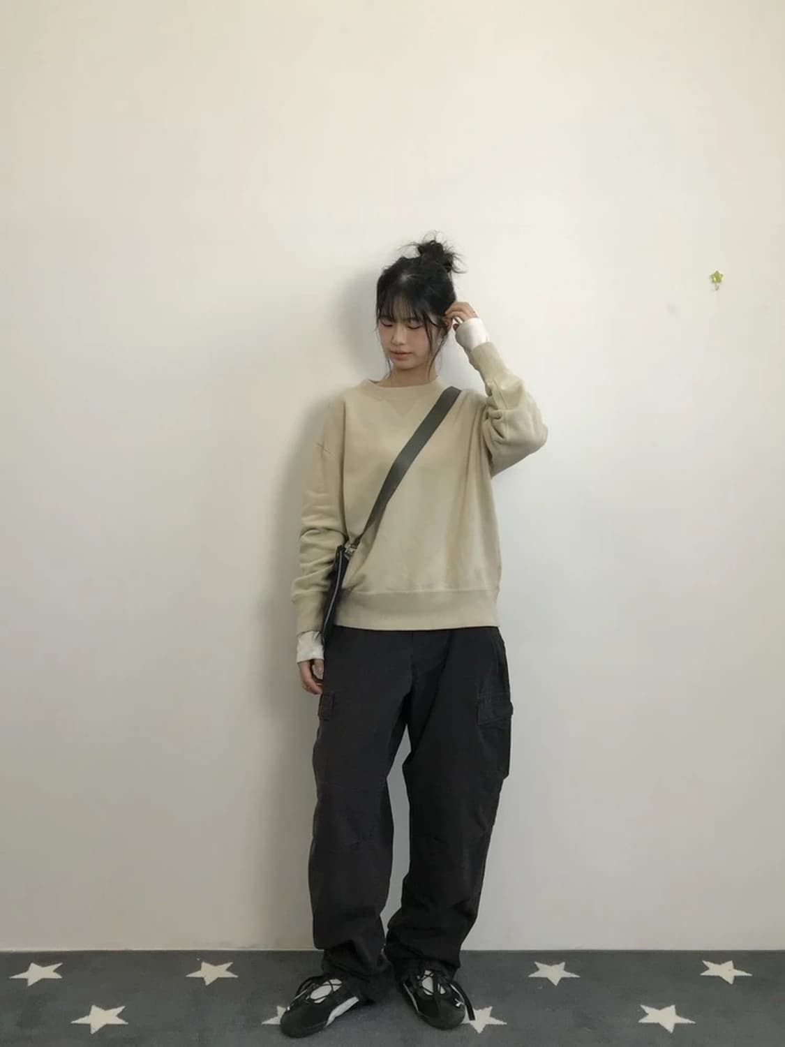 MHL Loopback Beige Sweatshirt 상품이미지1