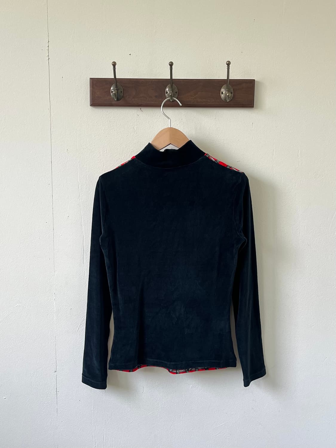 D&G 벨벳 체인 터틀넥 상품이미지3