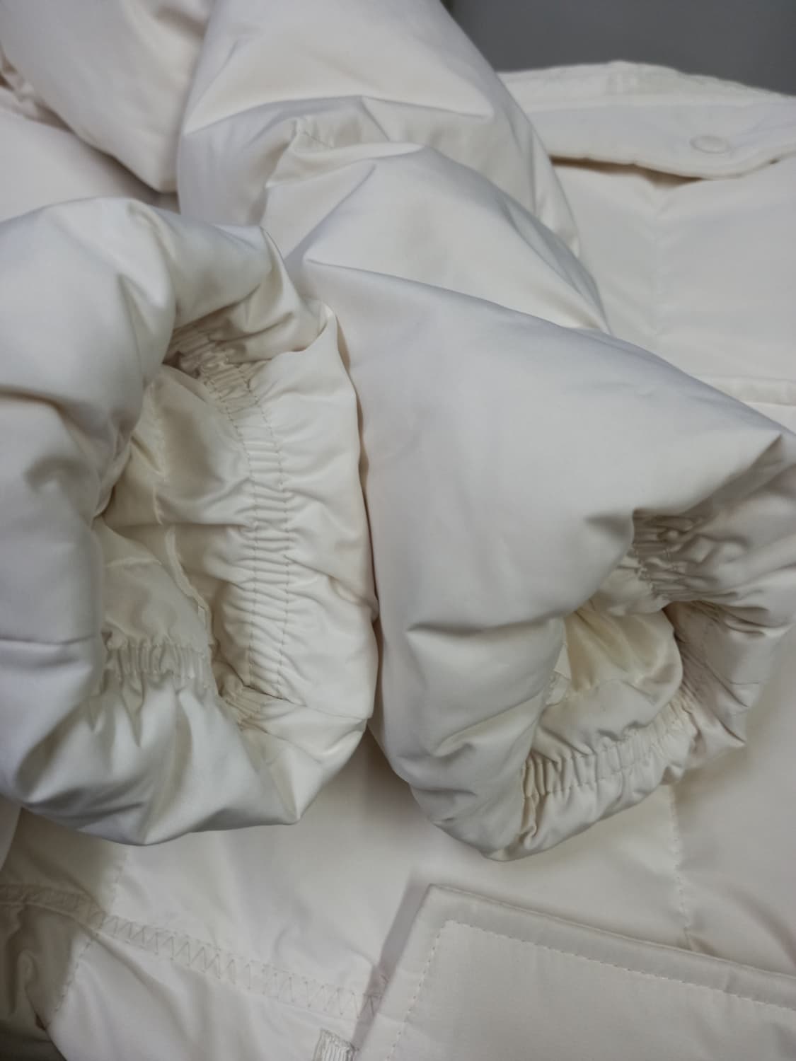 새 에고이스트 구스다운 벨티드 맥시 롱 패딩 55.44 상품이미지9