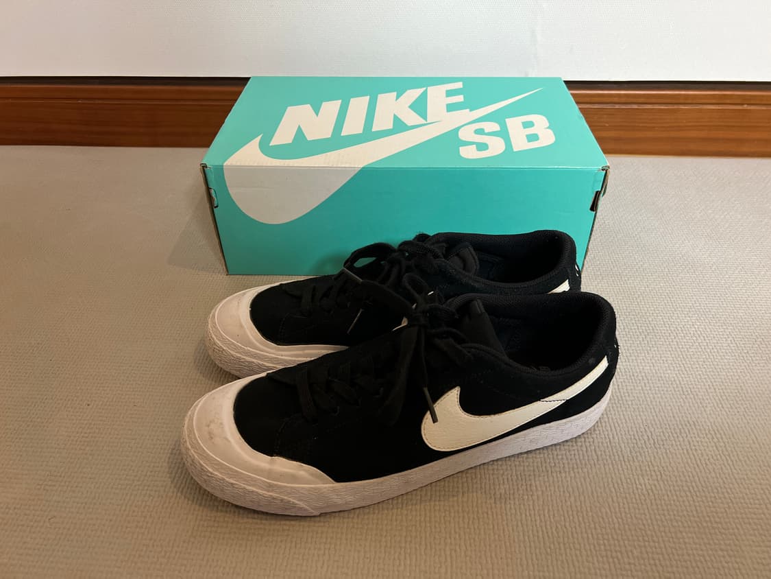 무료배송 - 나이키 SB 블레이저 줌 로우 XT(블랙/화이트) 270 상품이미지1