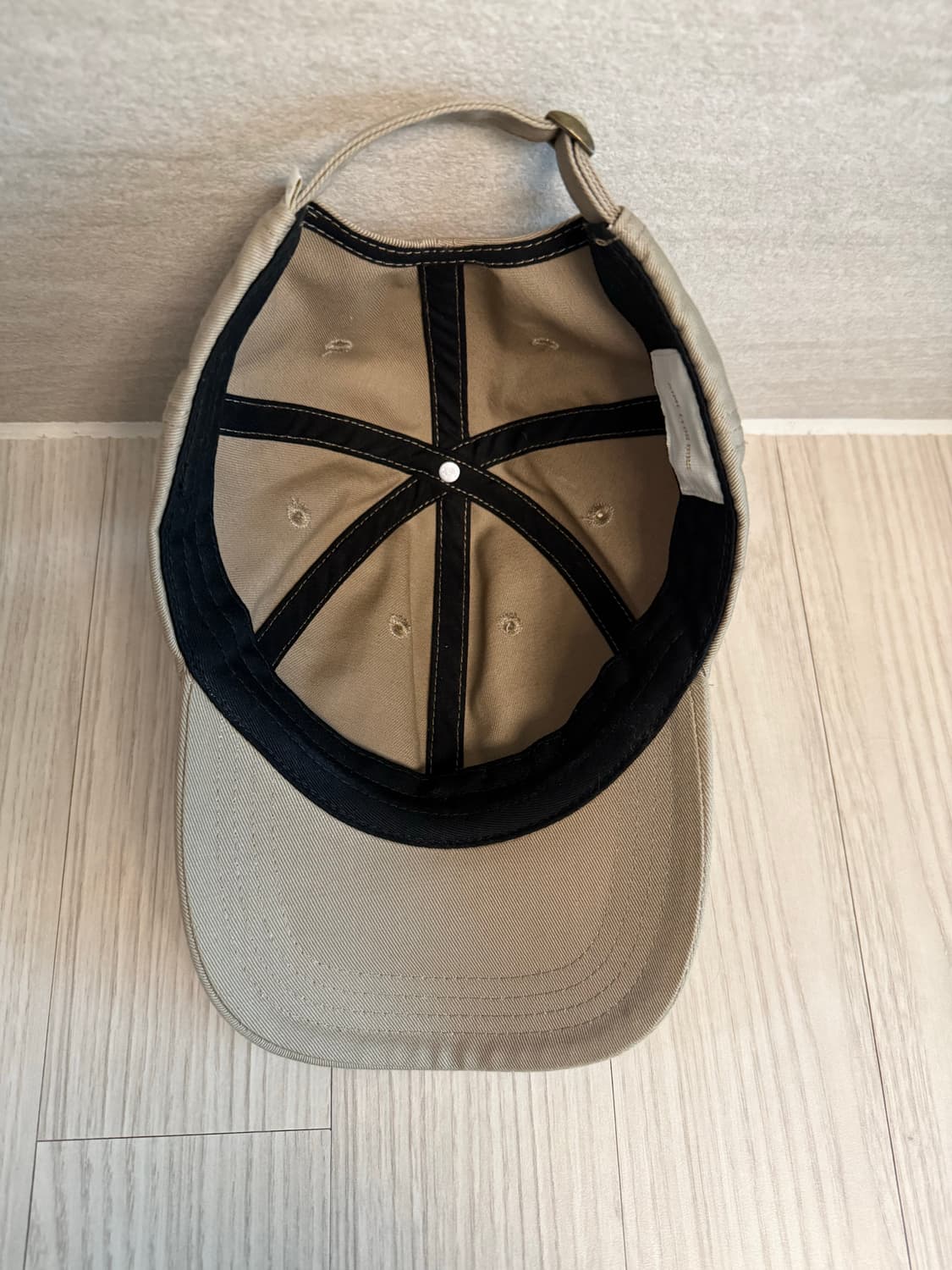 에임레온도르 코튼 볼캡 베이지 상품이미지4