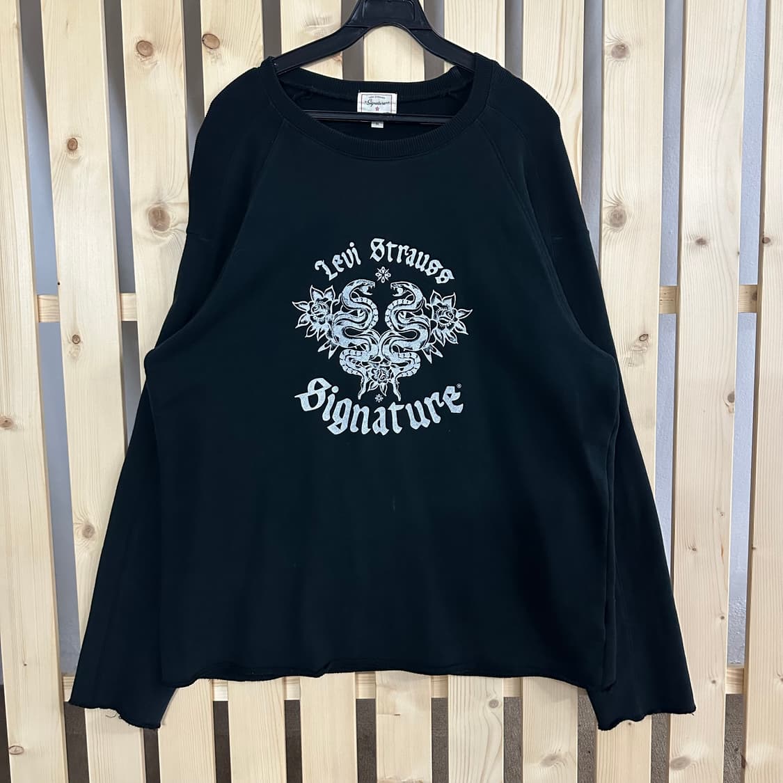 (XL) 리바이스 블랙 롱슬리브 상품이미지1