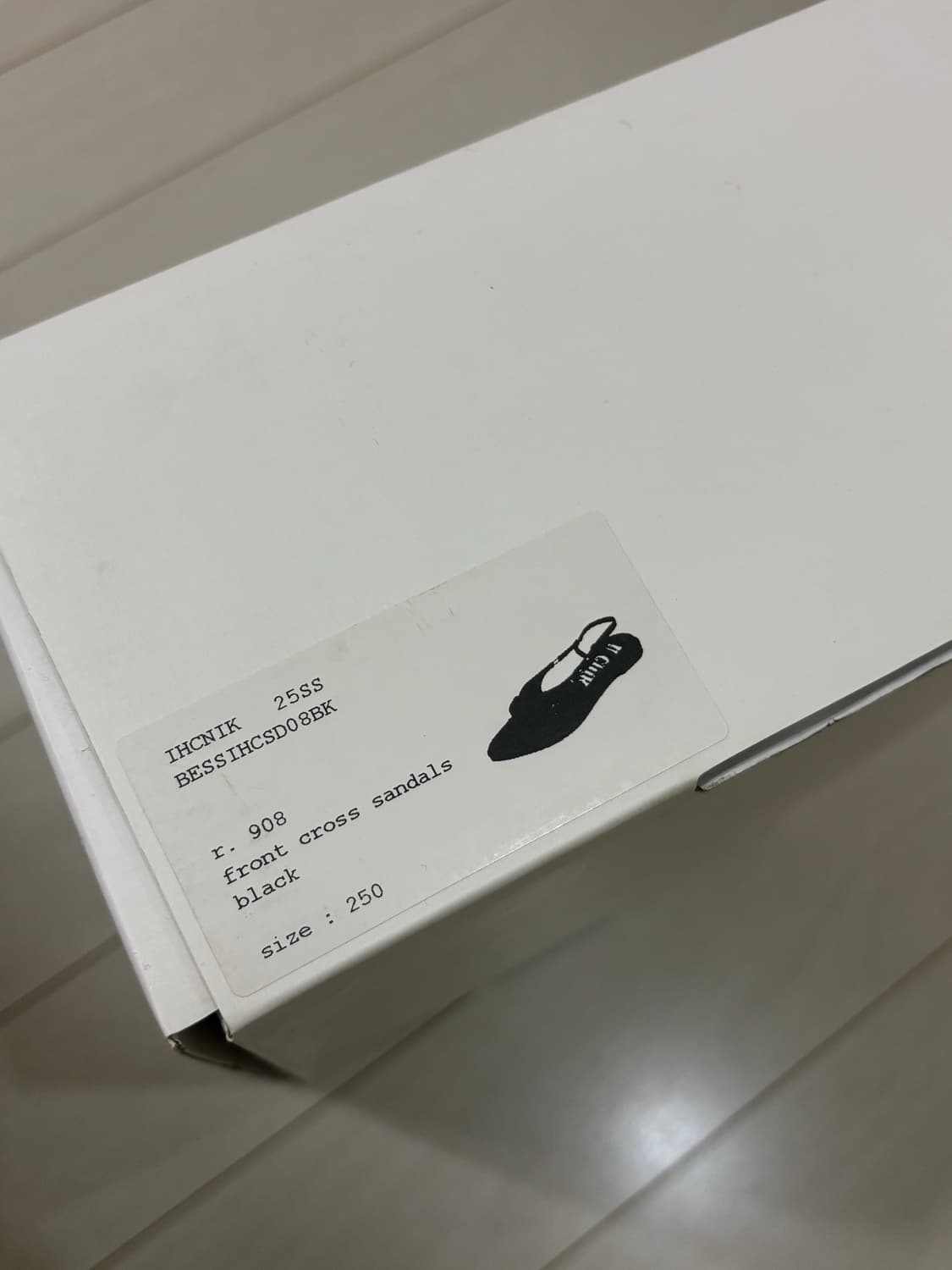 이크닉 슬링백 250 상품이미지7