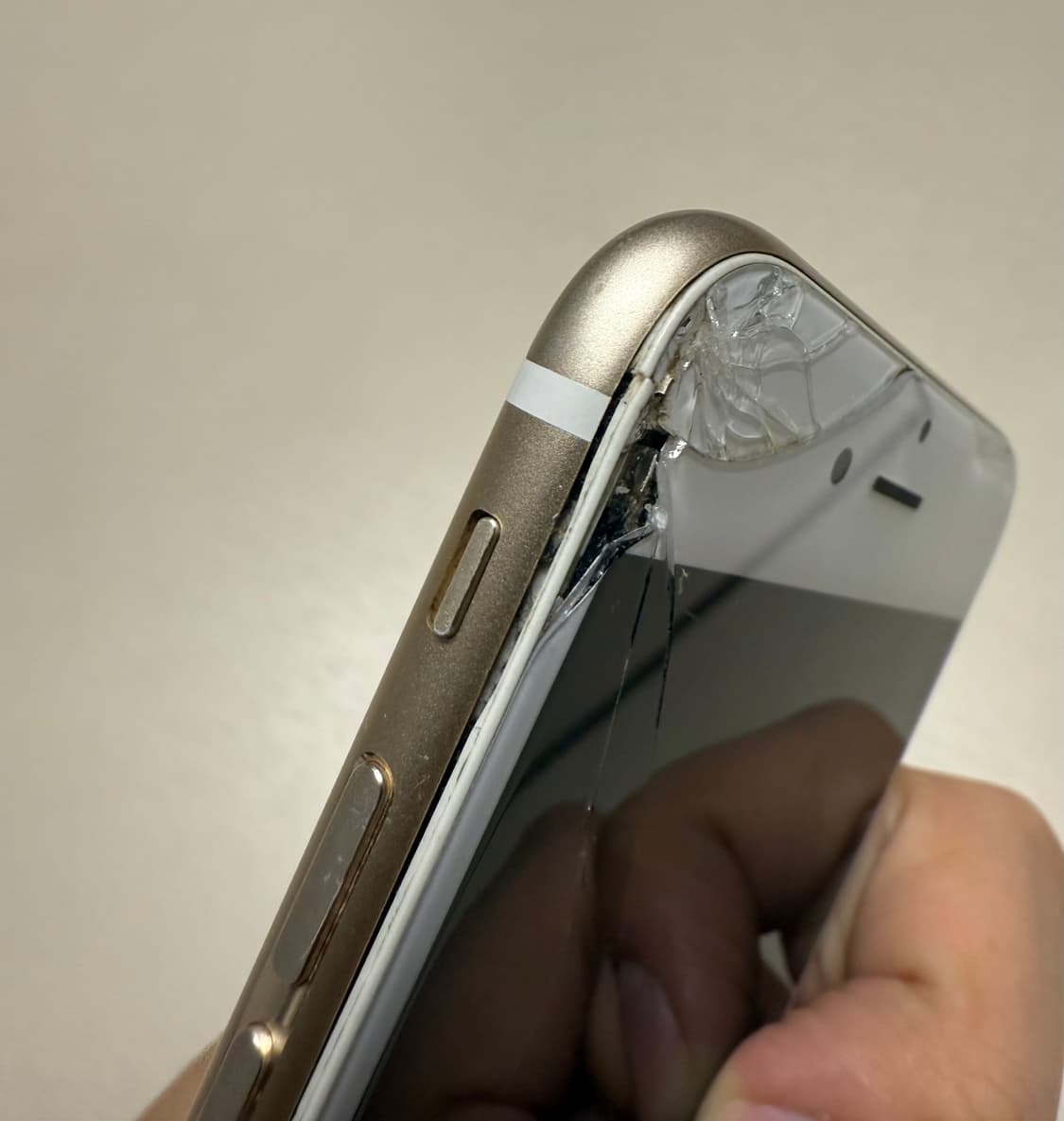 아이폰 6s 골드 32GB 무음카메라 상품이미지5