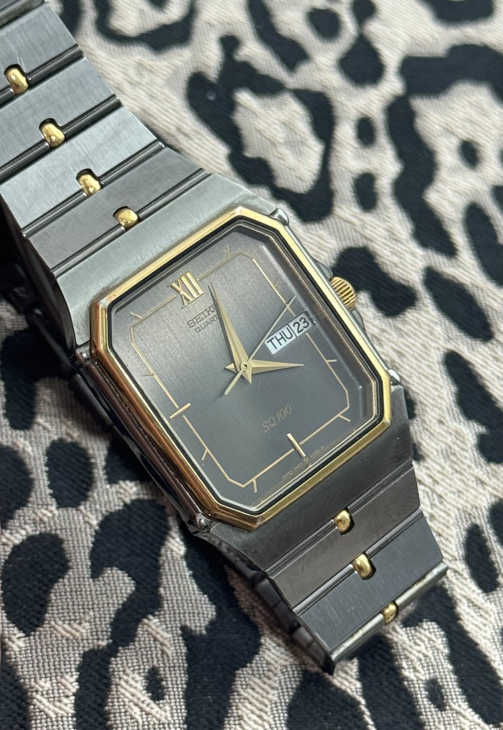 80s 빈티지 세이코 SQ100 스퀘어 초희귀 상품이미지5