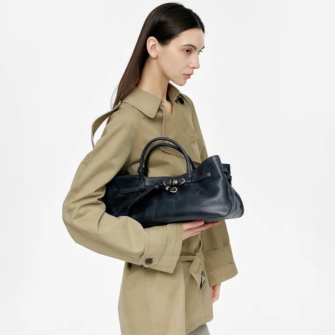 마지셔우드 GRANDMA USED BAG 네이비 신상품! 정가 398,0 상품이미지1