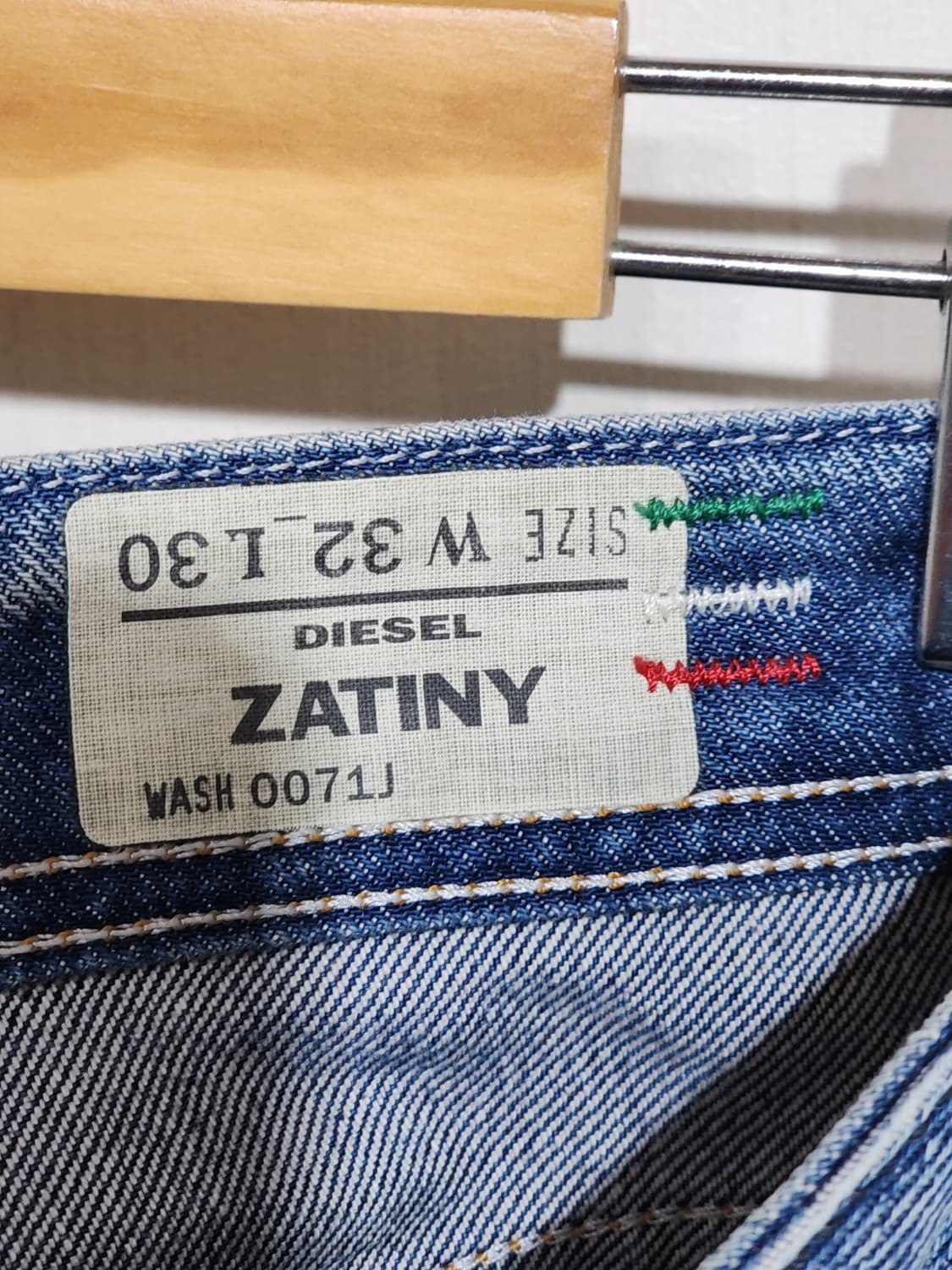 (32) 디젤 자티니 청바지 연청 부츠컷 데님팬츠 이태리판  상품이미지3