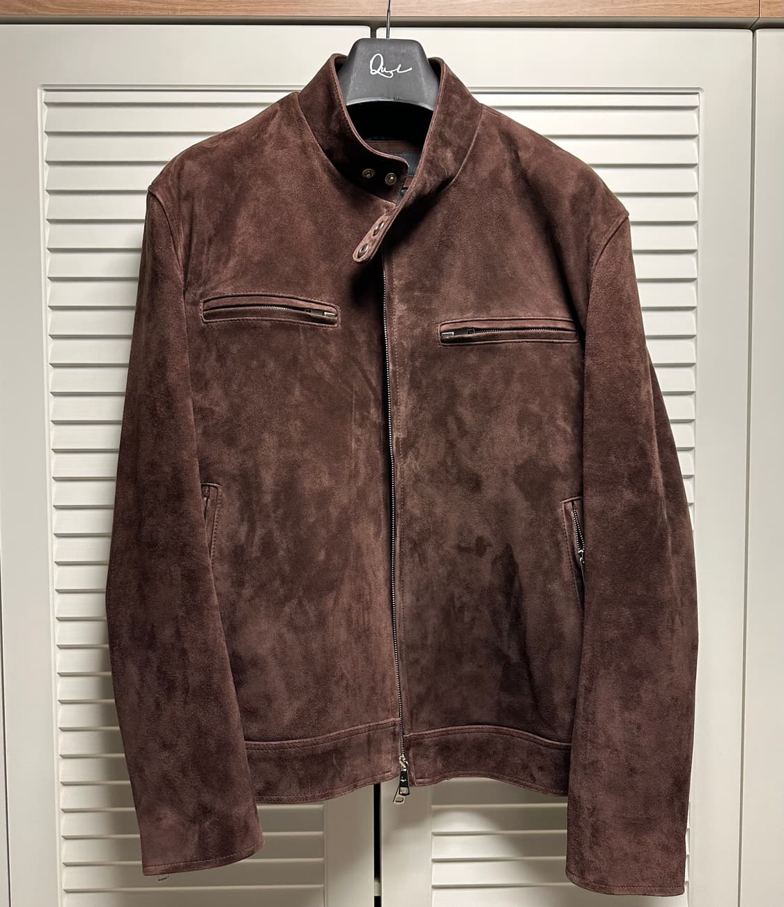 [새상품] qui 쿠이 고트 스웨이드 싱글 라이더 자켓 상품이미지1